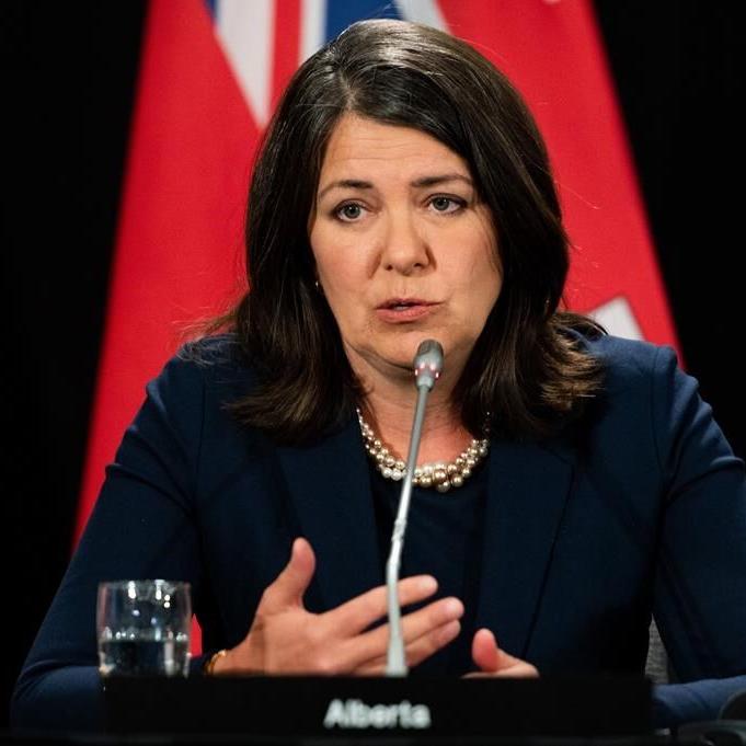 Alberta NDP demands answers on premier's conversations with accused in COVID cases